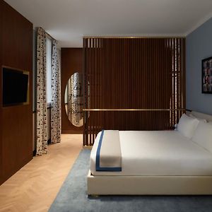 Kamer met een King Size Bed